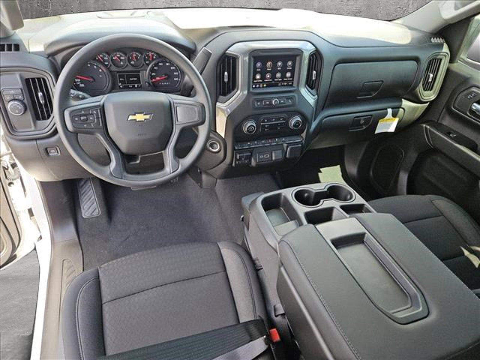 2024 Chevrolet Silverado 1500 Vehicle Photo in MESA, AZ 85206-4395