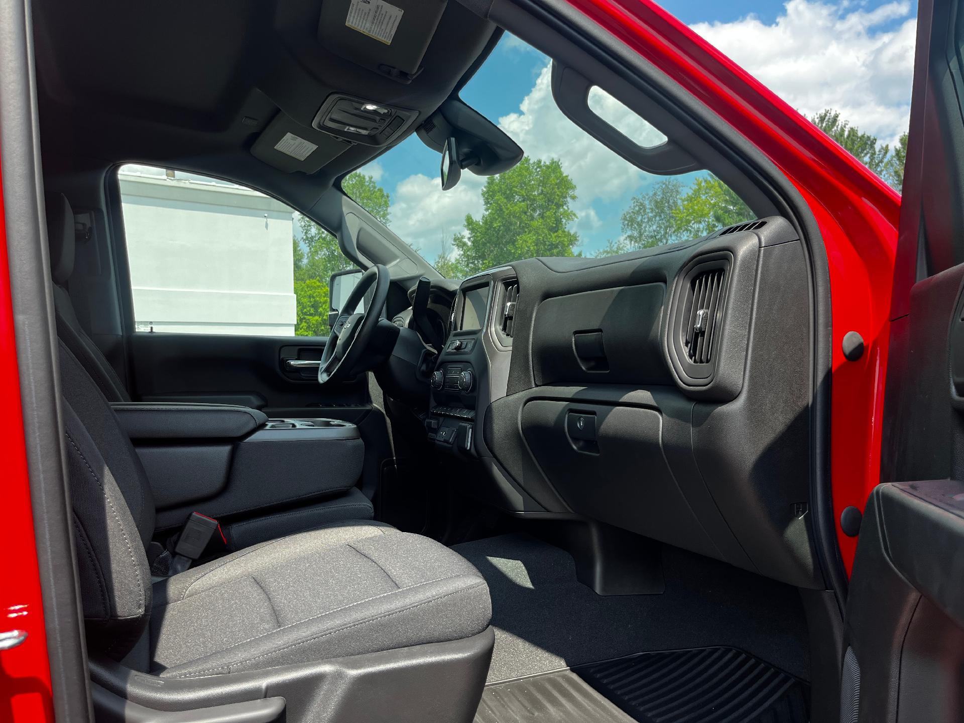 2024 Chevrolet Silverado 2500 HD Vehicle Photo in CLARE, MI 48617-9414