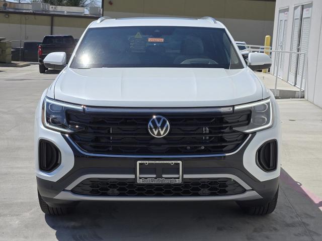 2024 Volkswagen Atlas Cross Sport Vehicle Photo in Weatherford, TX 76087