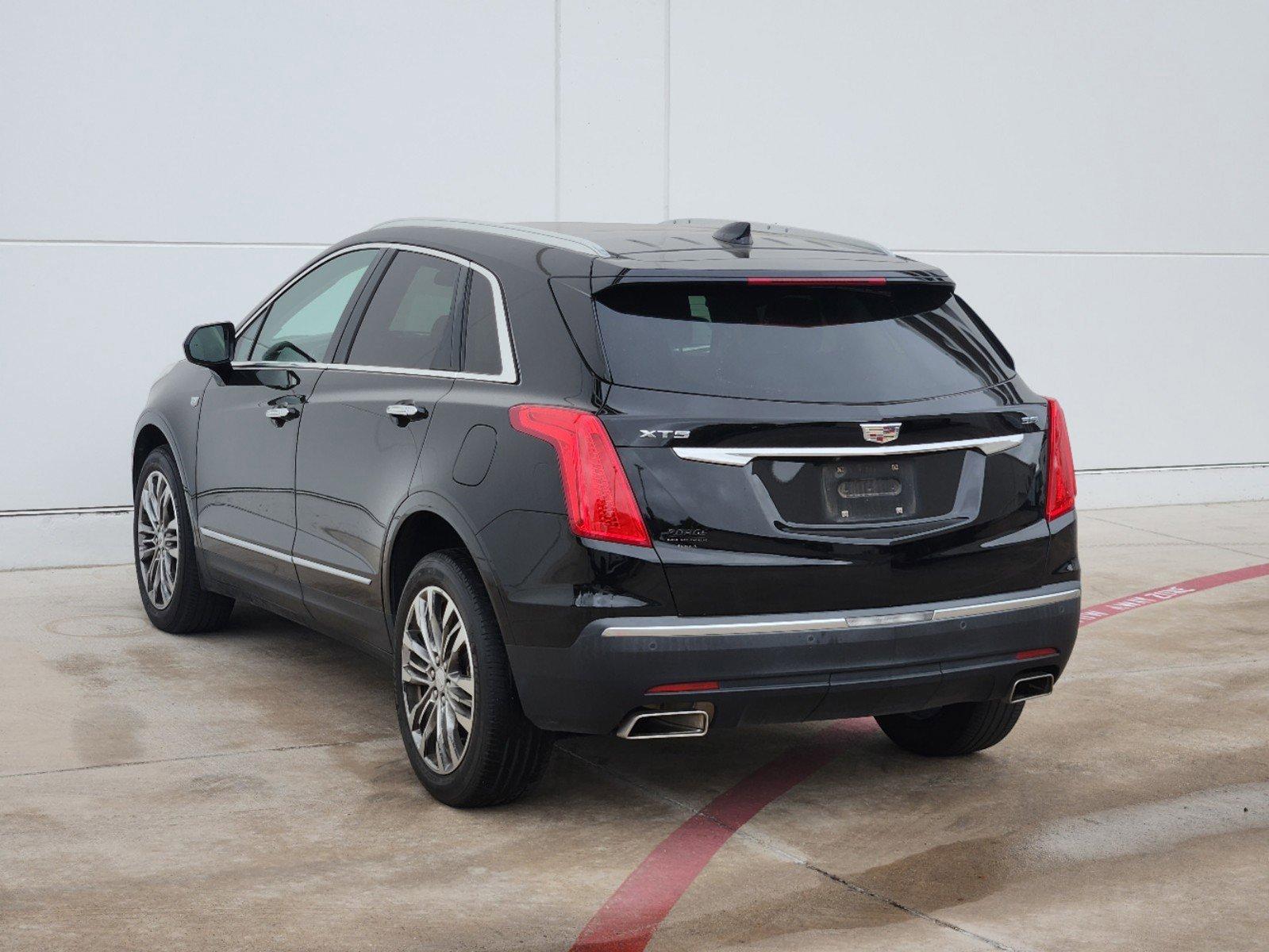 2017 Cadillac XT5 Vehicle Photo in GRAPEVINE, TX 76051-8302