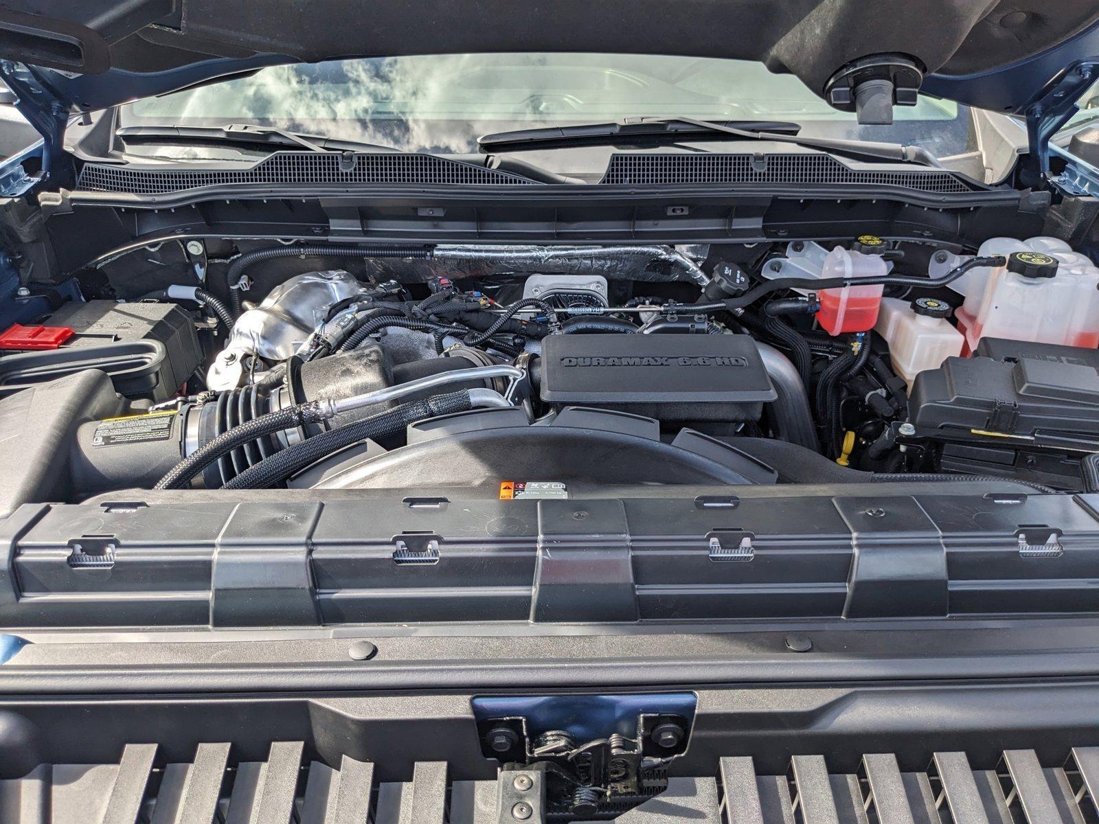 2024 Chevrolet Silverado 2500 HD Vehicle Photo in MIAMI, FL 33134-2699