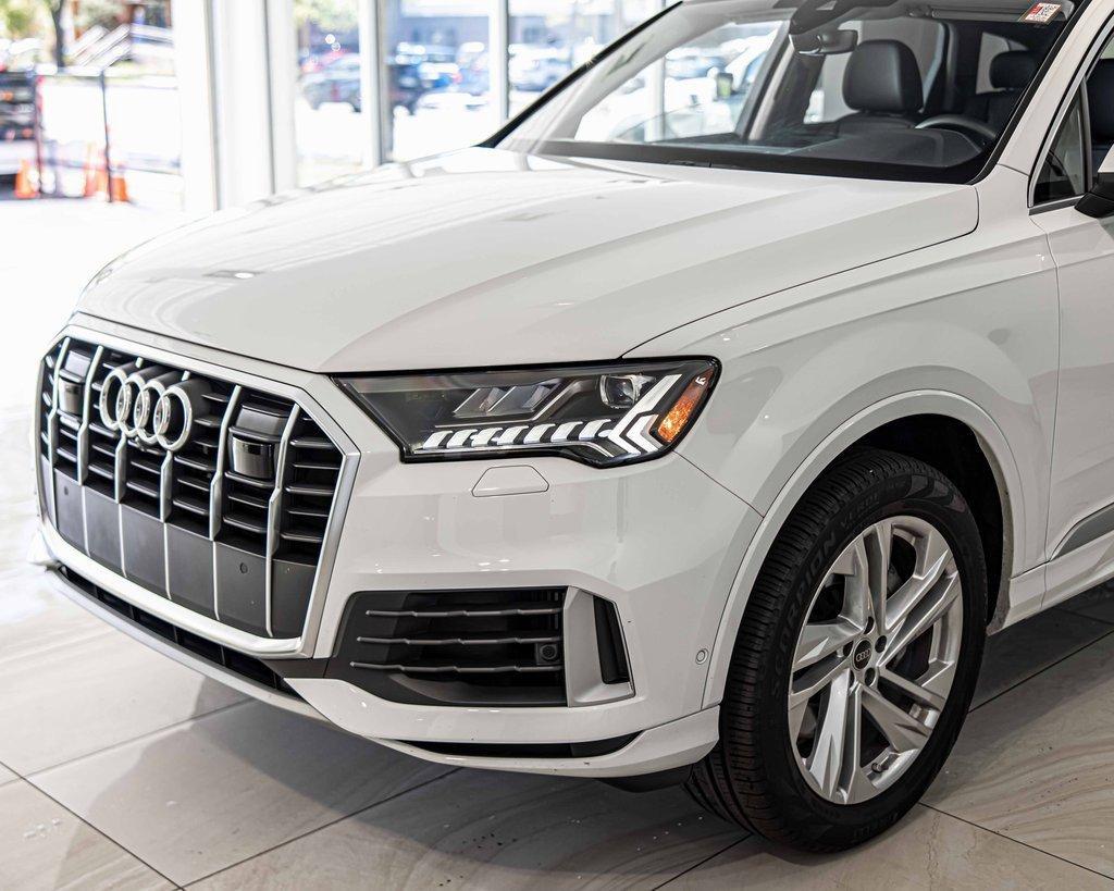 2024 Audi Q7 Vehicle Photo in Saint Charles, IL 60174