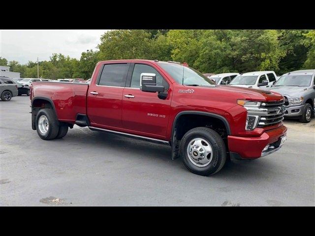 Used 2023 Chevrolet Silverado 3500HD High Country with VIN 1GC4YVEY1PF192901 for sale in Linn, MO