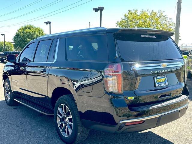 2021 Chevrolet Suburban Vehicle Photo in GREELEY, CO 80634-4125