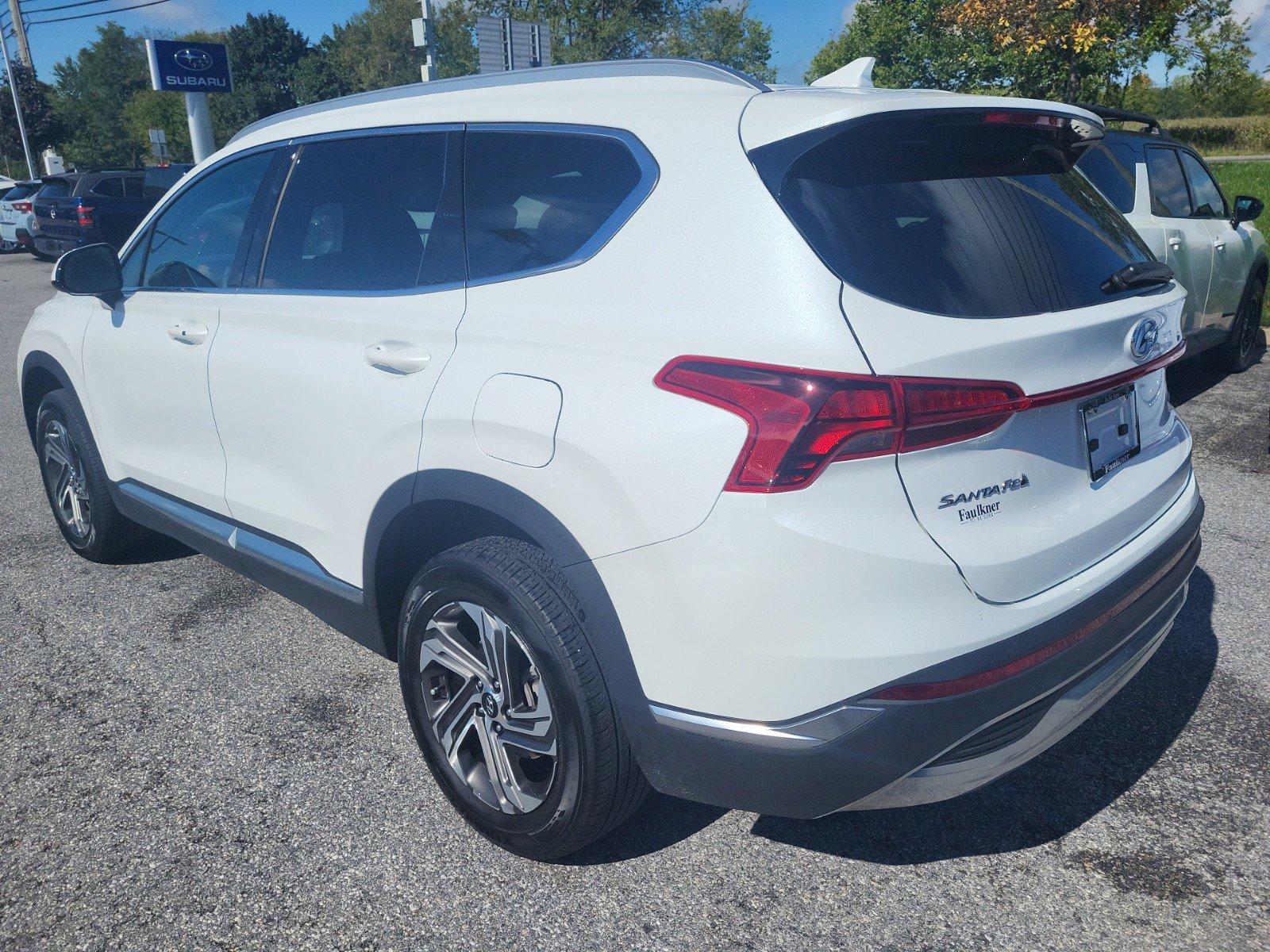 2022 Hyundai SANTA FE Vehicle Photo in Mechanicsburg, PA 17050-2306