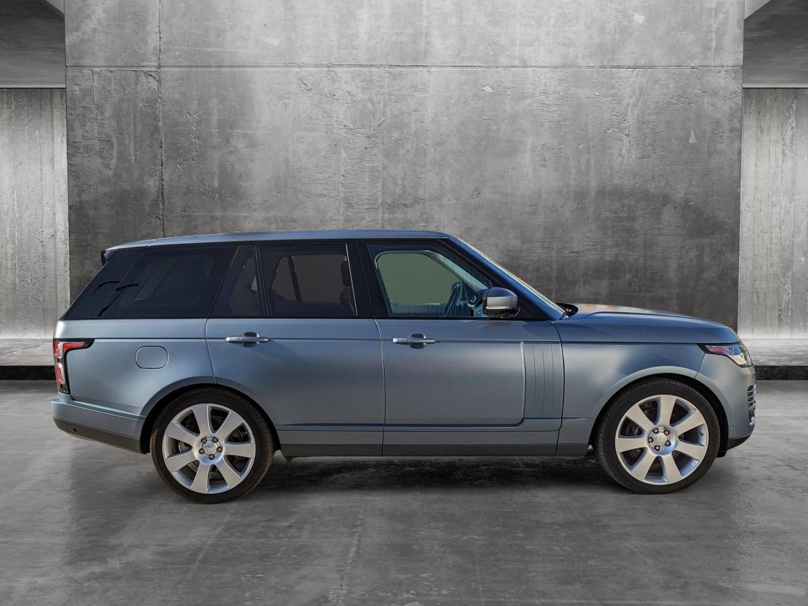 2021 Land Rover Range Rover Vehicle Photo in Bethesda, MD 20852