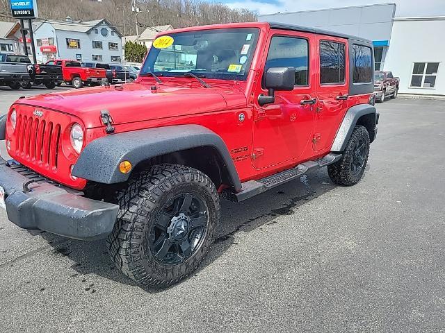 Used 2014 Jeep Wrangler Unlimited Sport with VIN 1C4BJWDG3EL207696 for sale in Ludlow, VT