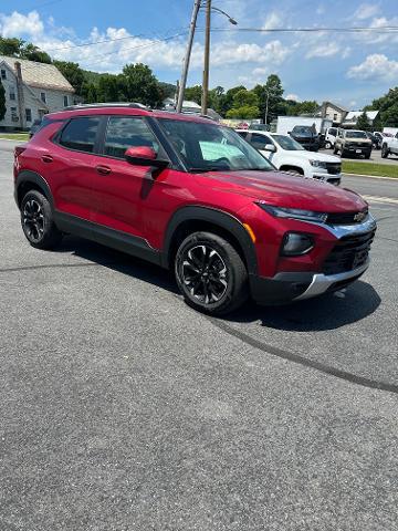 Used 2021 Chevrolet Trailblazer LT with VIN KL79MRSL3MB122740 for sale in Whitehall, NY