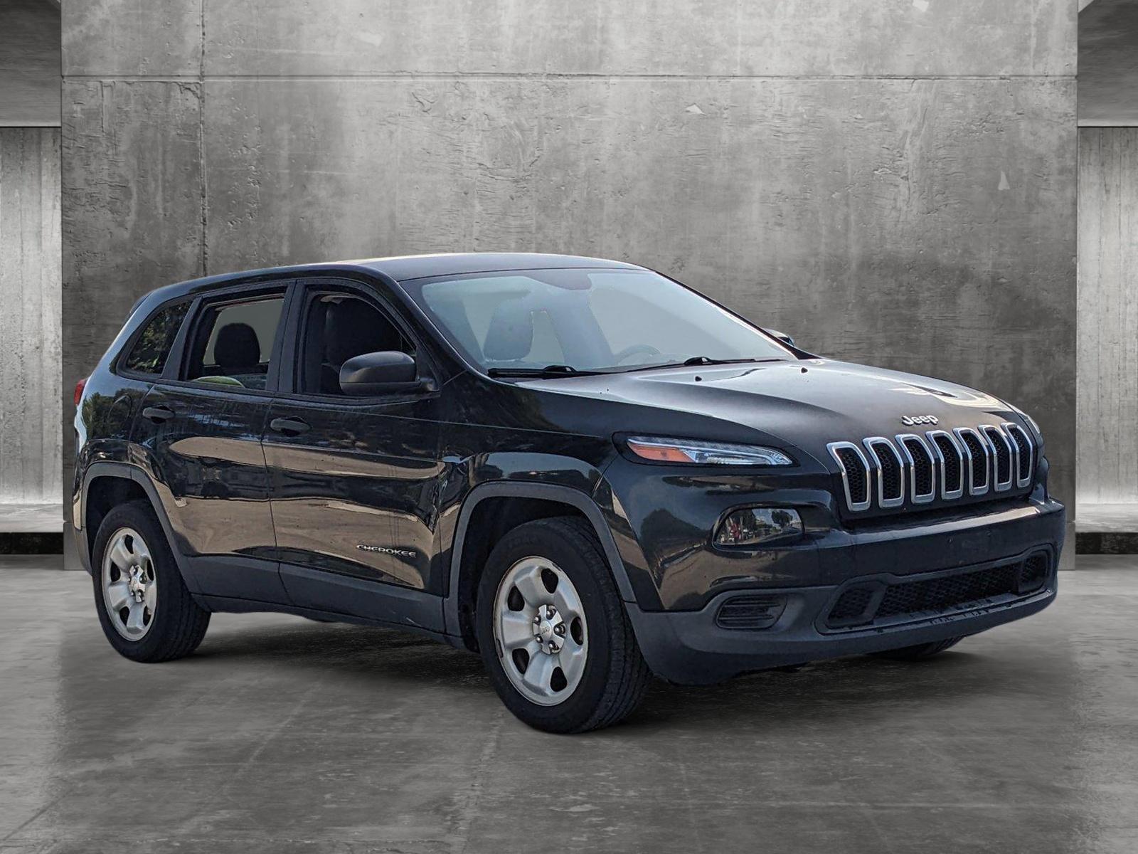 2014 Jeep Cherokee Vehicle Photo in GREENACRES, FL 33463-3207