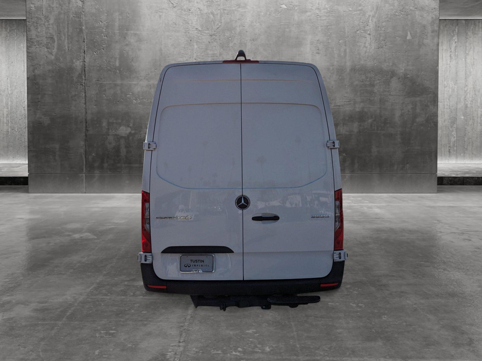 2022 Mercedes-Benz Sprinter Cargo Van Vehicle Photo in Tustin, CA 92782