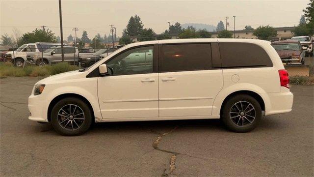 2016 Dodge Grand Caravan Vehicle Photo in BEND, OR 97701-5133