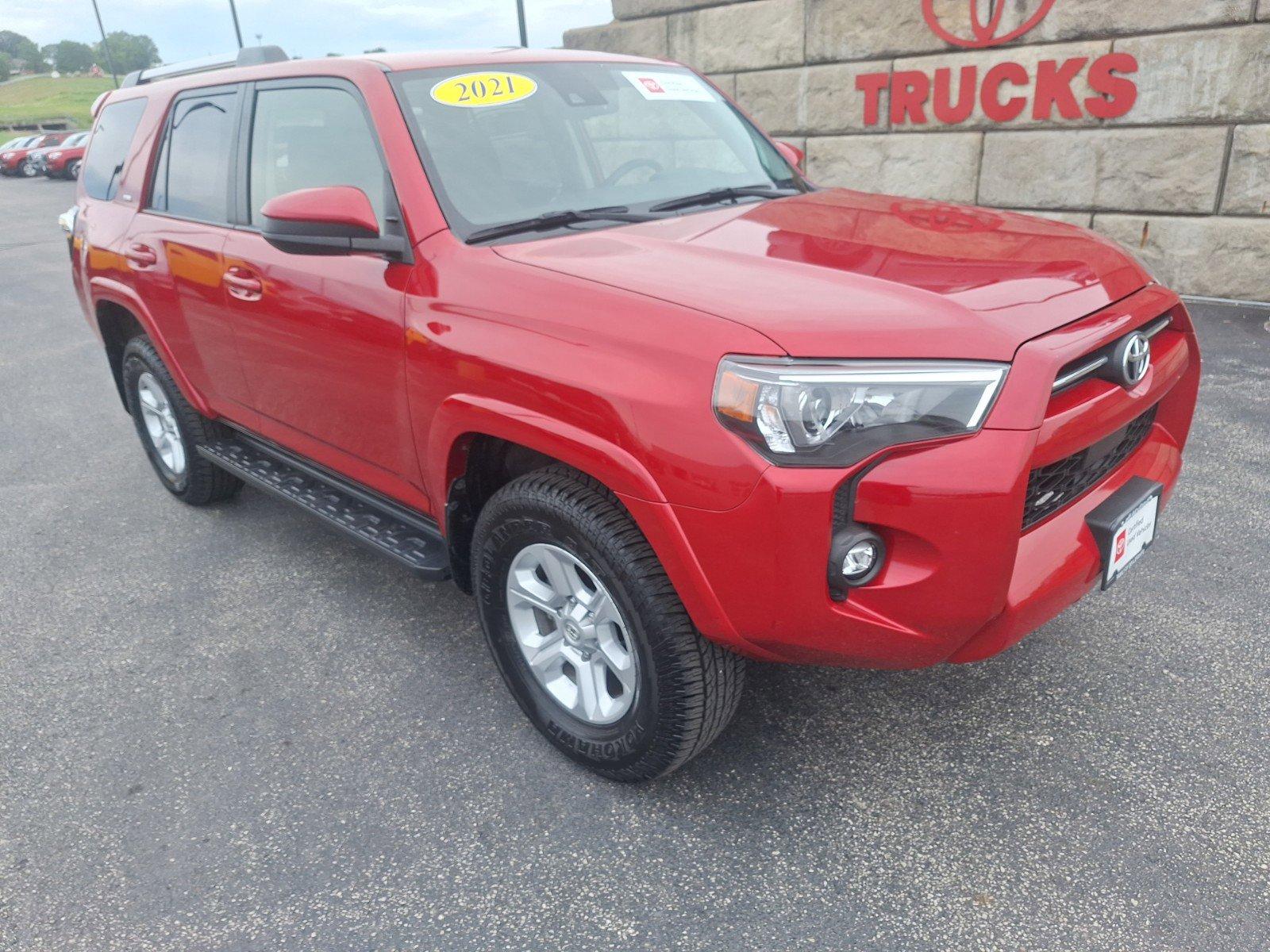 2021 Toyota 4Runner Vehicle Photo in Cedar Rapids, IA 52402