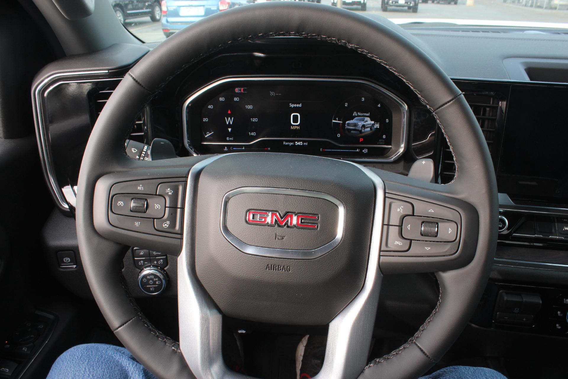 2025 GMC Sierra 1500 Vehicle Photo in AURORA, CO 80012-4011