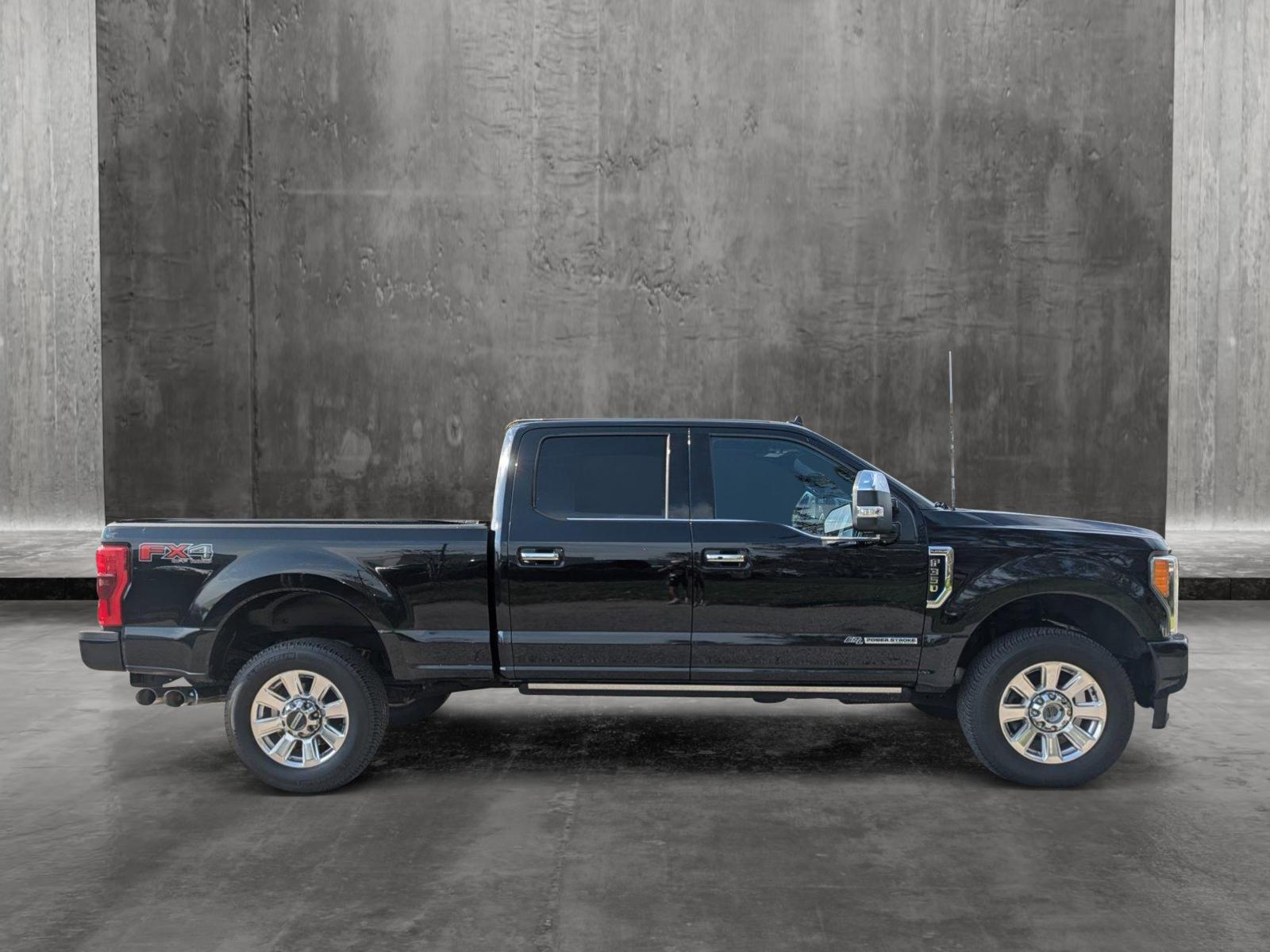 2019 Ford Super Duty F-350 SRW Vehicle Photo in Sanford, FL 32771