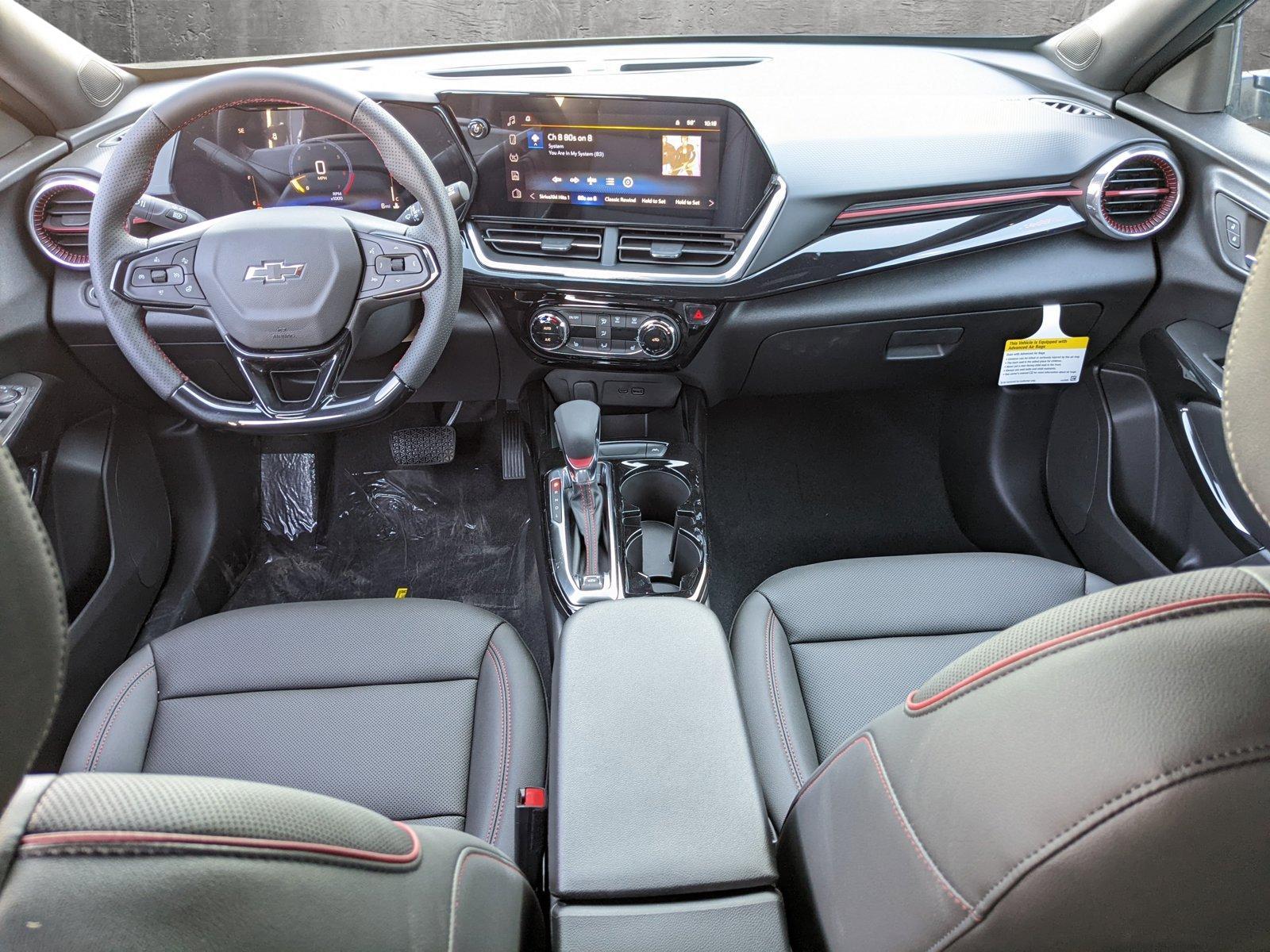 2025 Chevrolet Trax Vehicle Photo in VALENCIA, CA 91355-1705