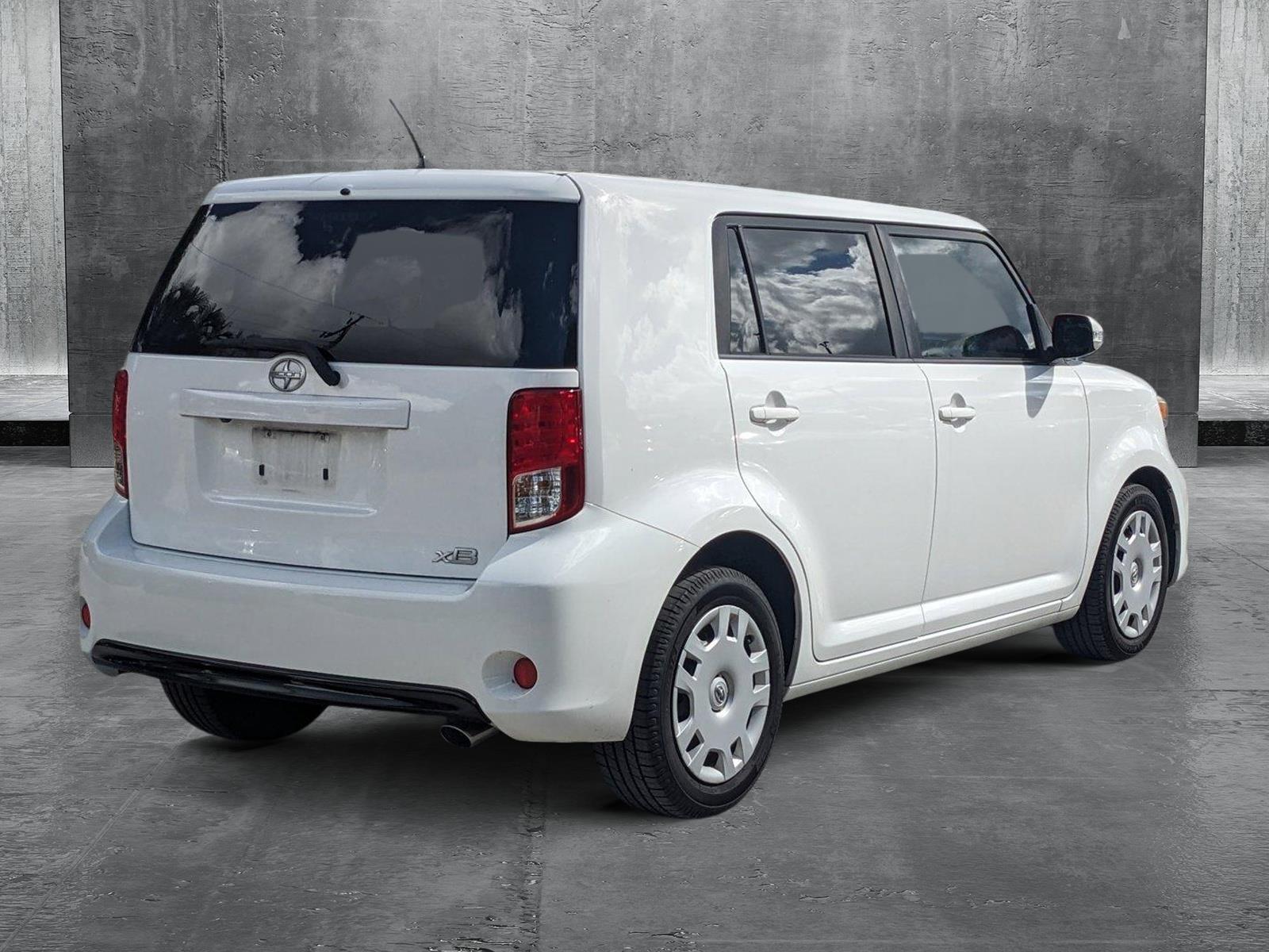 2015 Scion xB Vehicle Photo in GREENACRES, FL 33463-3207