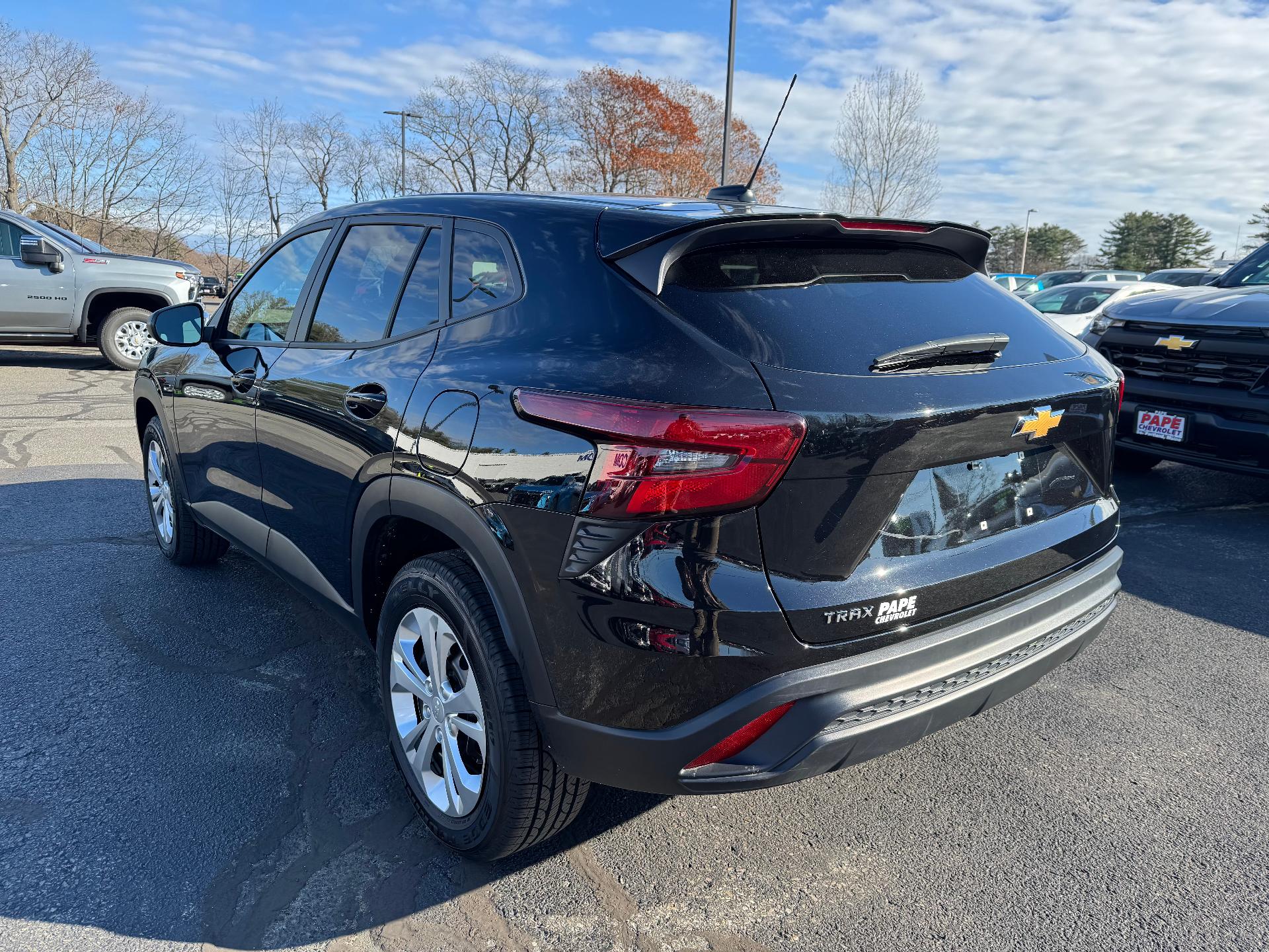 2024 Chevrolet Trax Vehicle Photo in SOUTH PORTLAND, ME 04106-1997