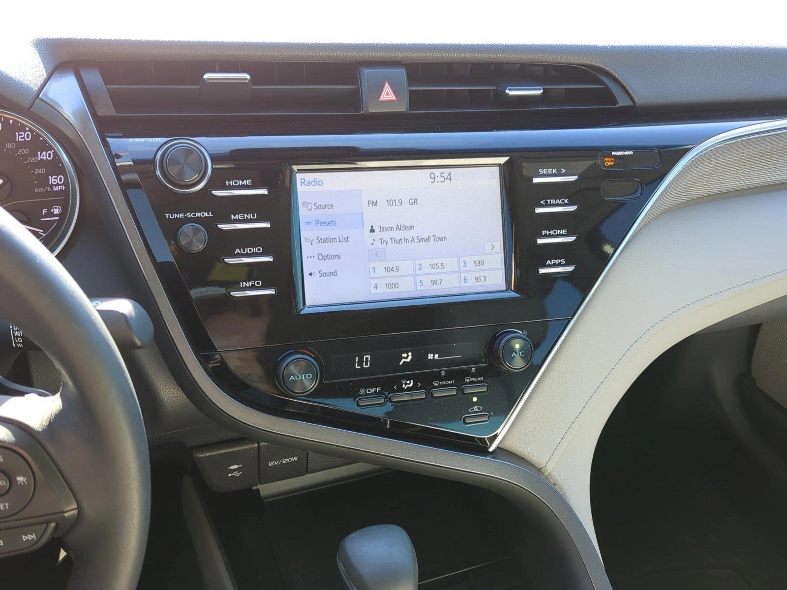 2018 Toyota Camry Vehicle Photo in Ft. Myers, FL 33907