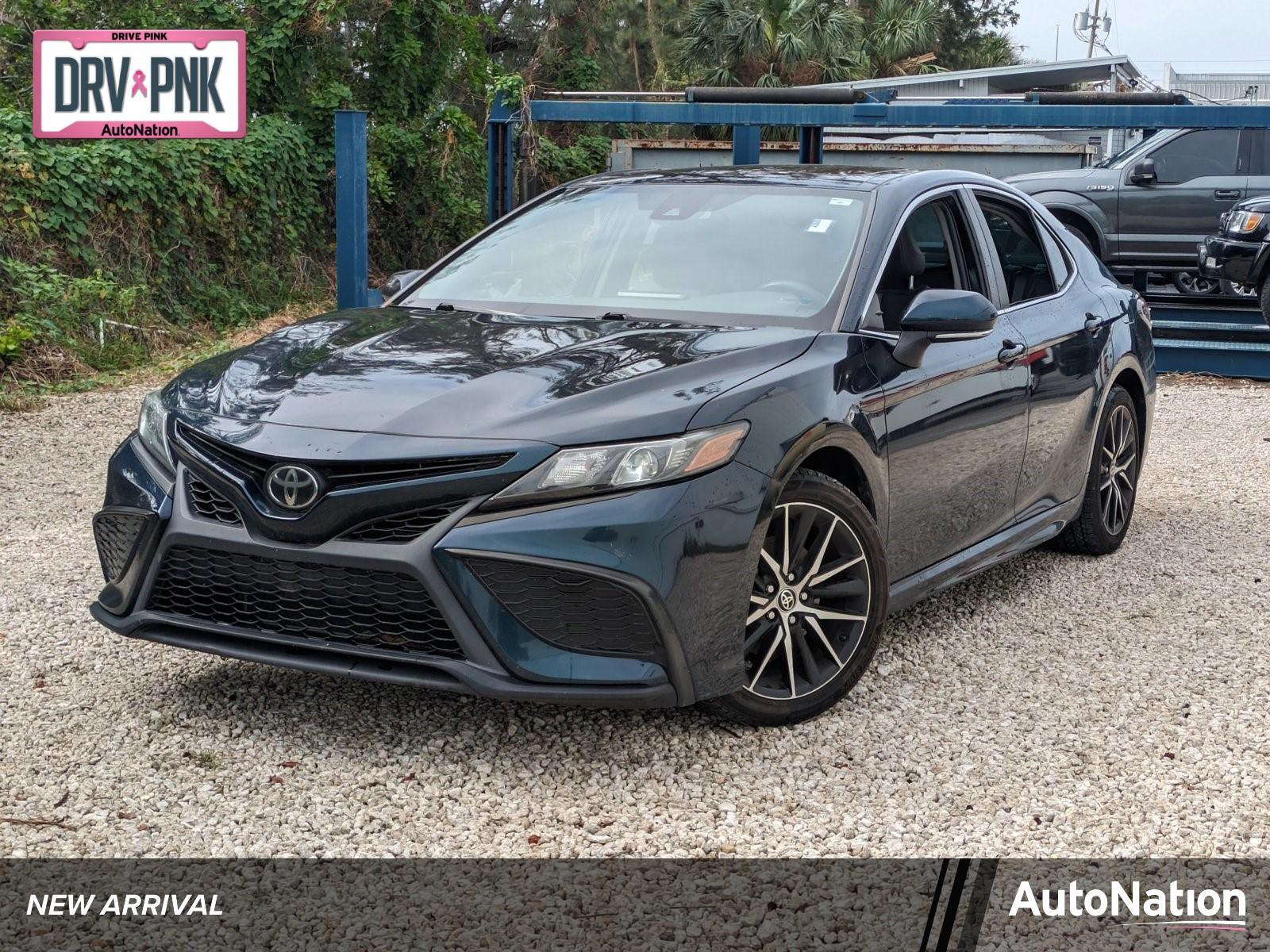 2021 Toyota Camry Vehicle Photo in Bradenton, FL 34207