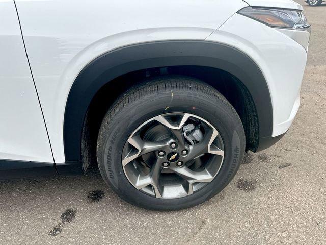 2025 Chevrolet Trax Vehicle Photo in GREELEY, CO 80634-4125