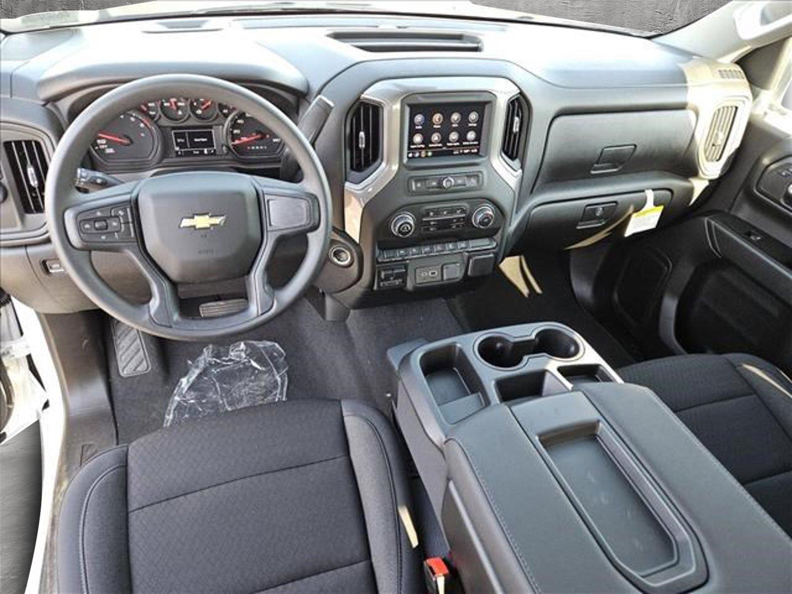 2024 Chevrolet Silverado 1500 Vehicle Photo in MESA, AZ 85206-4395