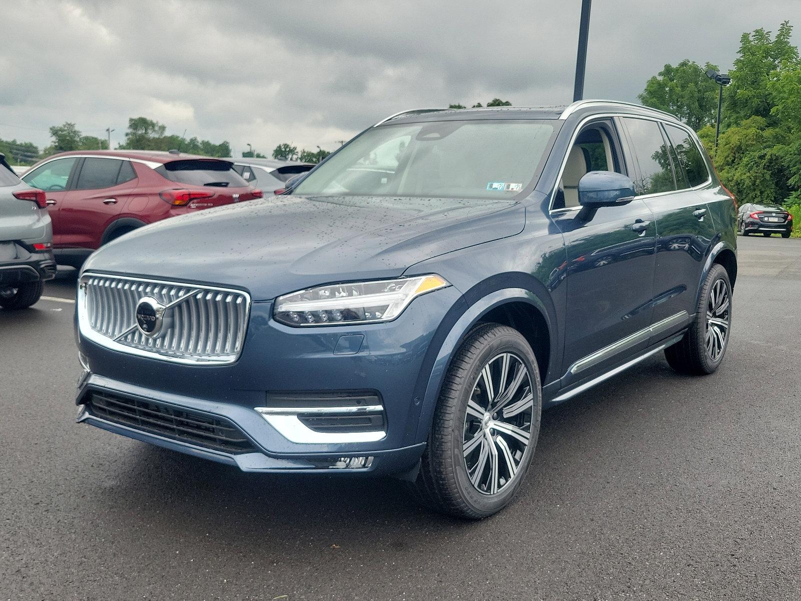 2025 Volvo XC90 Vehicle Photo in Trevose, PA 19053