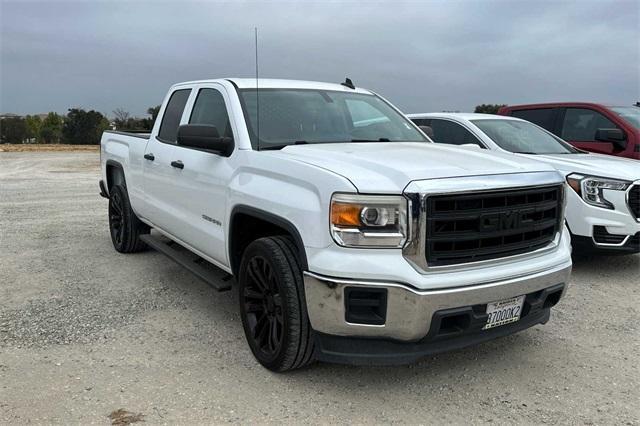 2015 GMC Sierra 1500 Vehicle Photo in ELK GROVE, CA 95757-8703