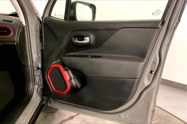 2023 Jeep Renegade Vehicle Photo in Kansas City, MO 64114