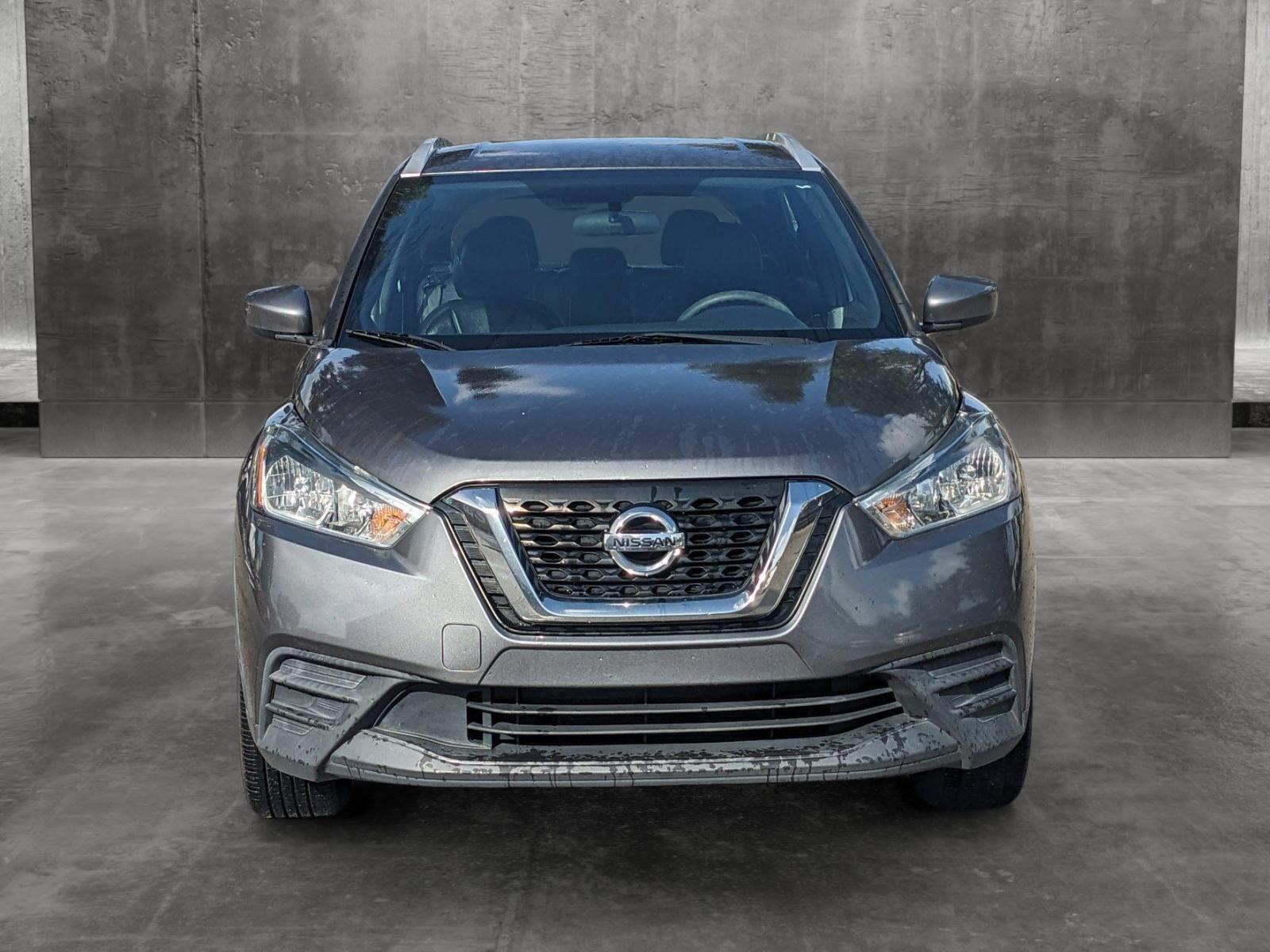 Used 2019 Nissan Kicks SV with VIN 3N1CP5CU2KL547221 for sale in Miami, FL