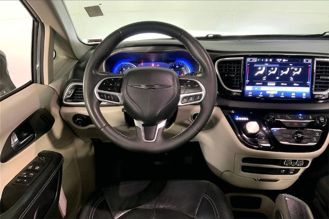 2022 Chrysler Pacifica Vehicle Photo in Kansas City, MO 64114