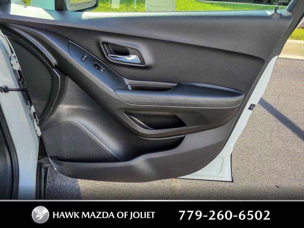 2019 Chevrolet Trax Vehicle Photo in Saint Charles, IL 60174