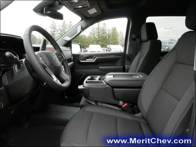 2025 Chevrolet Silverado 1500 Vehicle Photo in MAPLEWOOD, MN 55119-4794