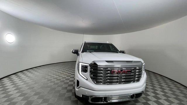 2024 GMC Sierra 1500 Vehicle Photo in GILBERT, AZ 85297-0402