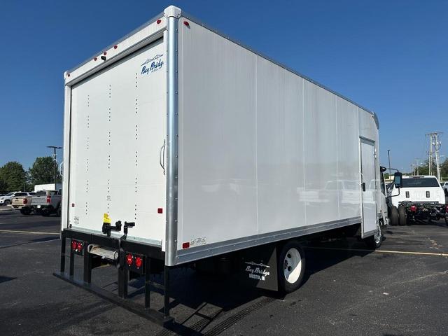 2024 Chevrolet 4500 HG LCF Gas Vehicle Photo in COLUMBIA, MO 65203-3903