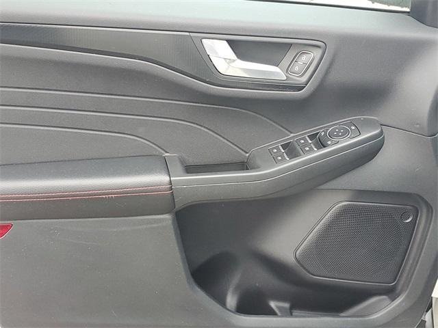 2022 Ford Escape Vehicle Photo in GRAND BLANC, MI 48439-8139