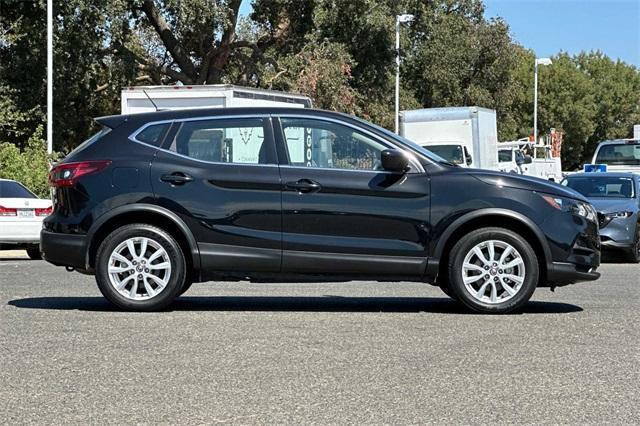 2021 Nissan Rogue Sport Vehicle Photo in ELK GROVE, CA 95757-8703