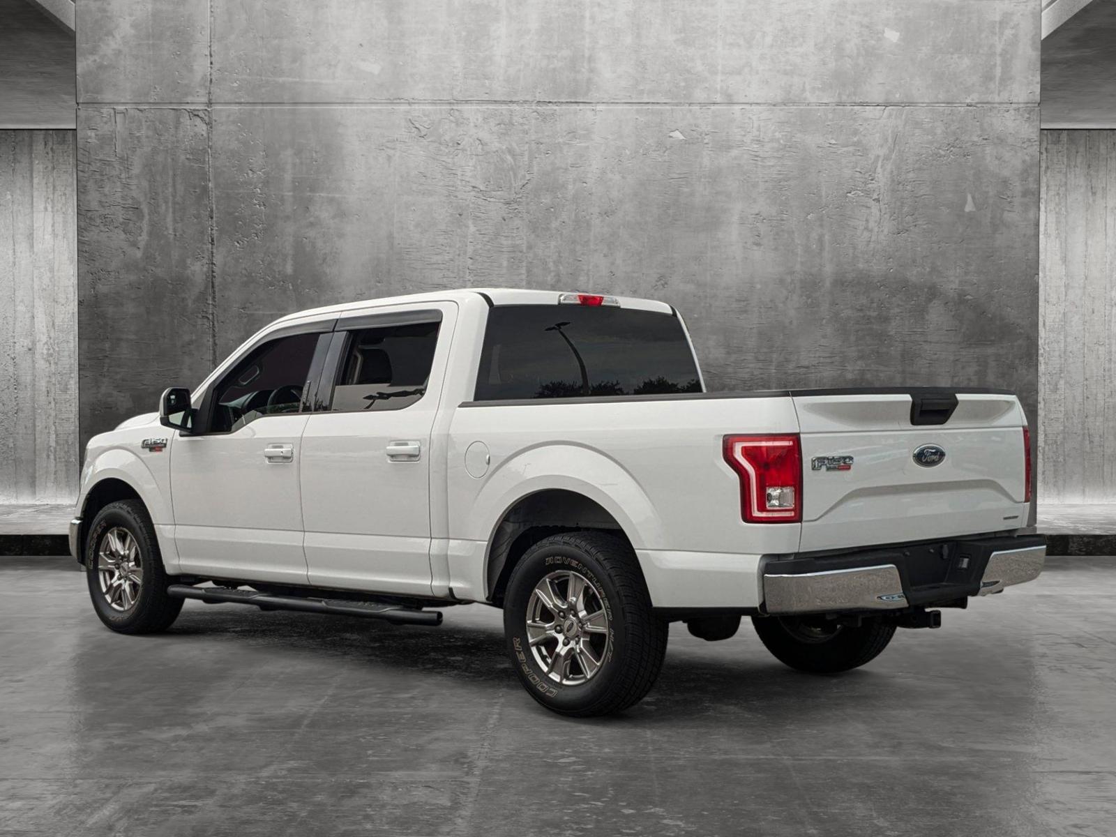 2016 Ford F-150 Vehicle Photo in St. Petersburg, FL 33713