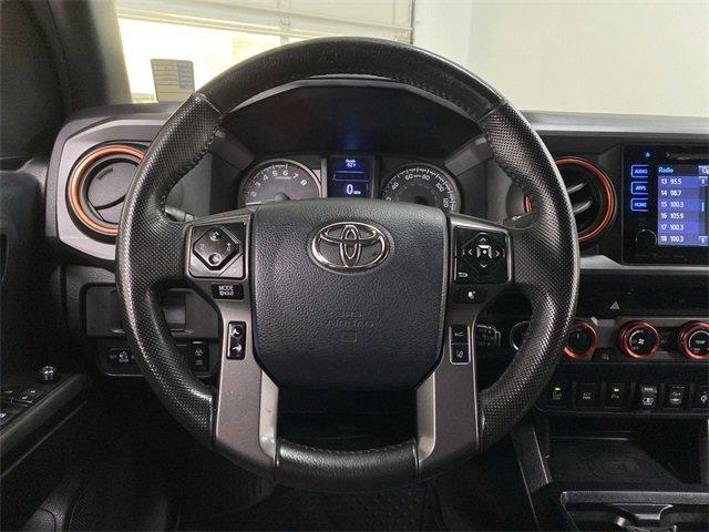 2018 Toyota Tacoma Vehicle Photo in PORTLAND, OR 97225-3518