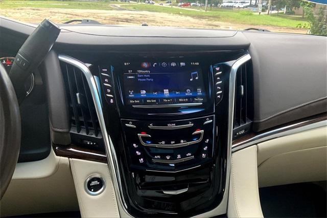 2017 Cadillac Escalade ESV Vehicle Photo in KANSAS CITY, MO 64114-4545