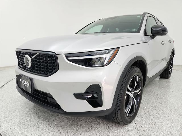 2023 Volvo XC40 Vehicle Photo in Grapevine, TX 76051