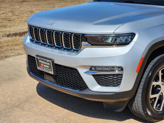 2024 Jeep Grand Cherokee Vehicle Photo in Denison, TX 75020