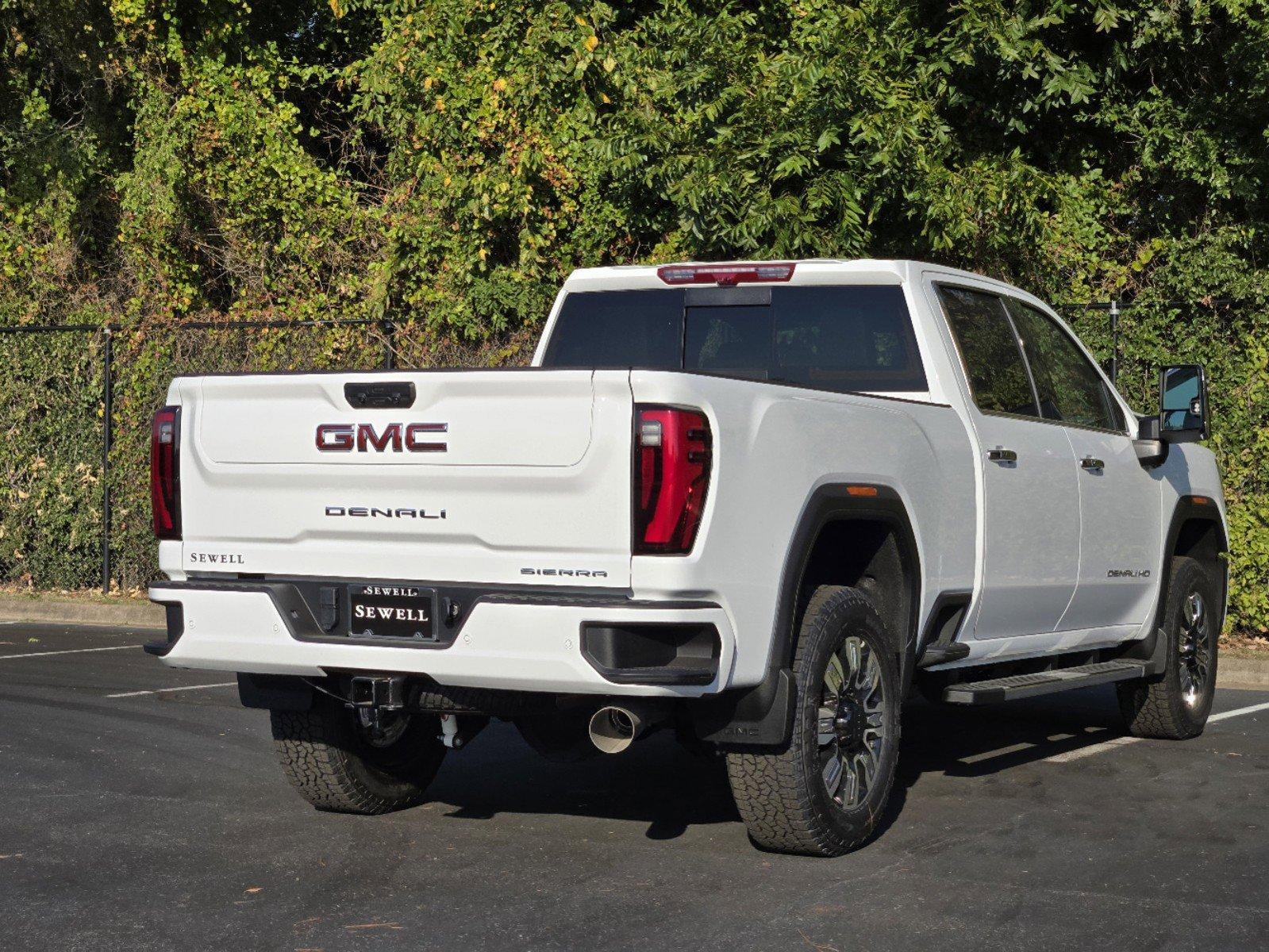 2025 GMC Sierra 2500 HD Vehicle Photo in DALLAS, TX 75209-3016