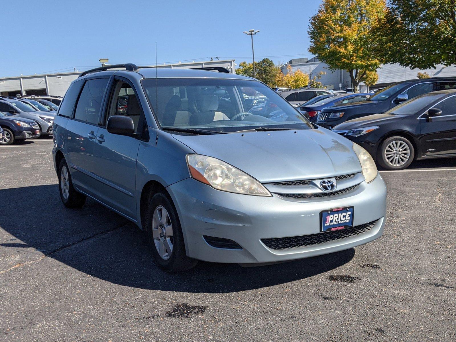 2009 Toyota Sienna Vehicle Photo in Cockeysville, MD 21030