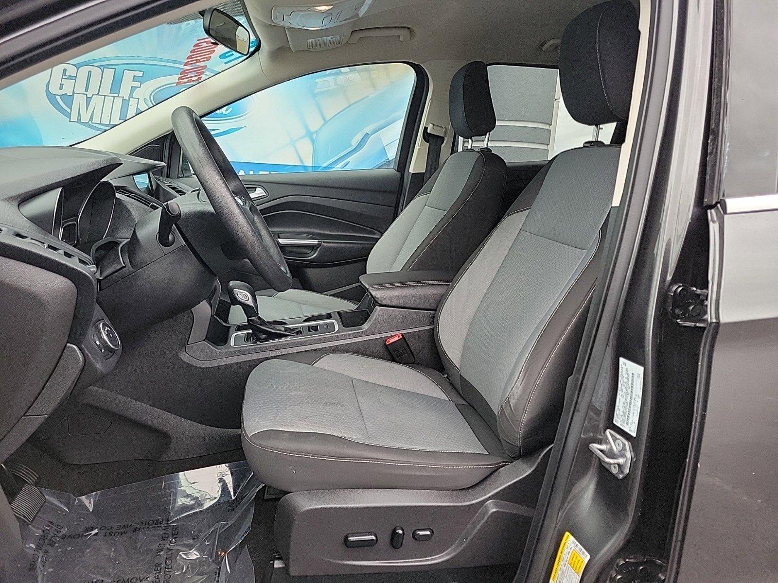 2019 Ford Escape Vehicle Photo in Plainfield, IL 60586