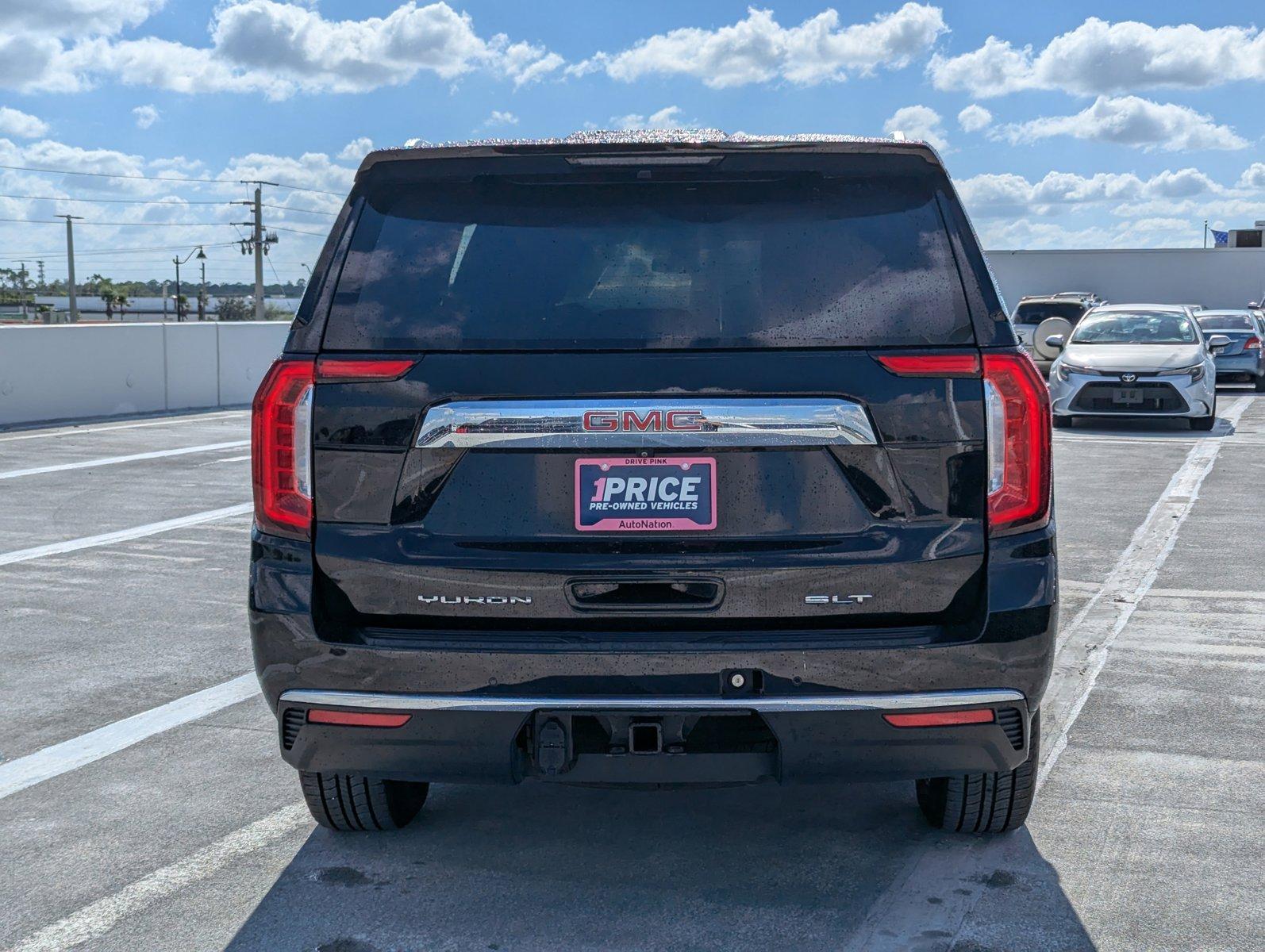 2022 GMC Yukon XL Vehicle Photo in Ft. Myers, FL 33907