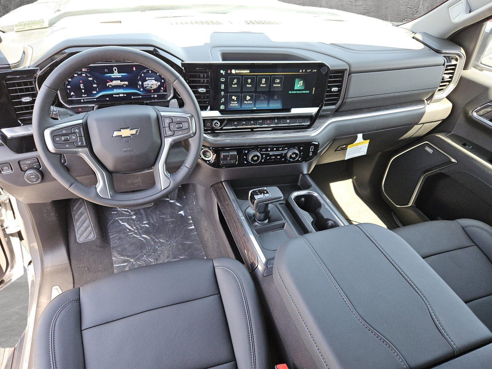 2024 Chevrolet Silverado 1500 Vehicle Photo in MESA, AZ 85206-4395