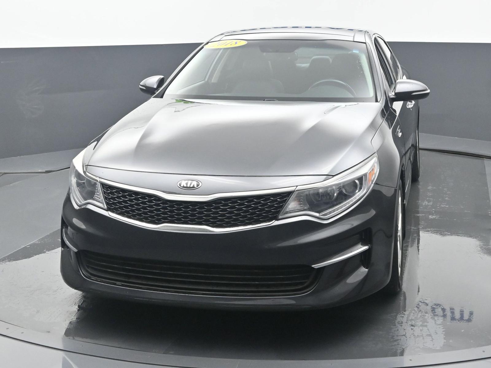 2018 Kia Optima Vehicle Photo in Marion, IA 52302