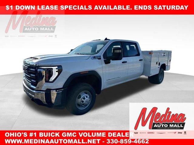 2024 GMC Sierra 3500 HD Vehicle Photo in MEDINA, OH 44256-9631