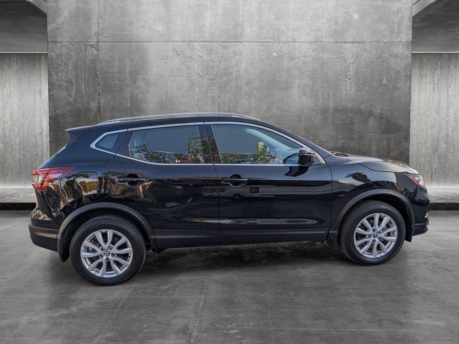 2022 Nissan Rogue Sport Vehicle Photo in Miami, FL 33135