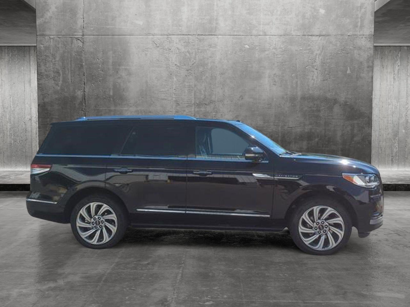 2022 Lincoln Navigator Vehicle Photo in Tampa, FL 33614